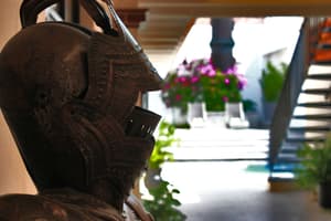 thumbnail: Interior detail
