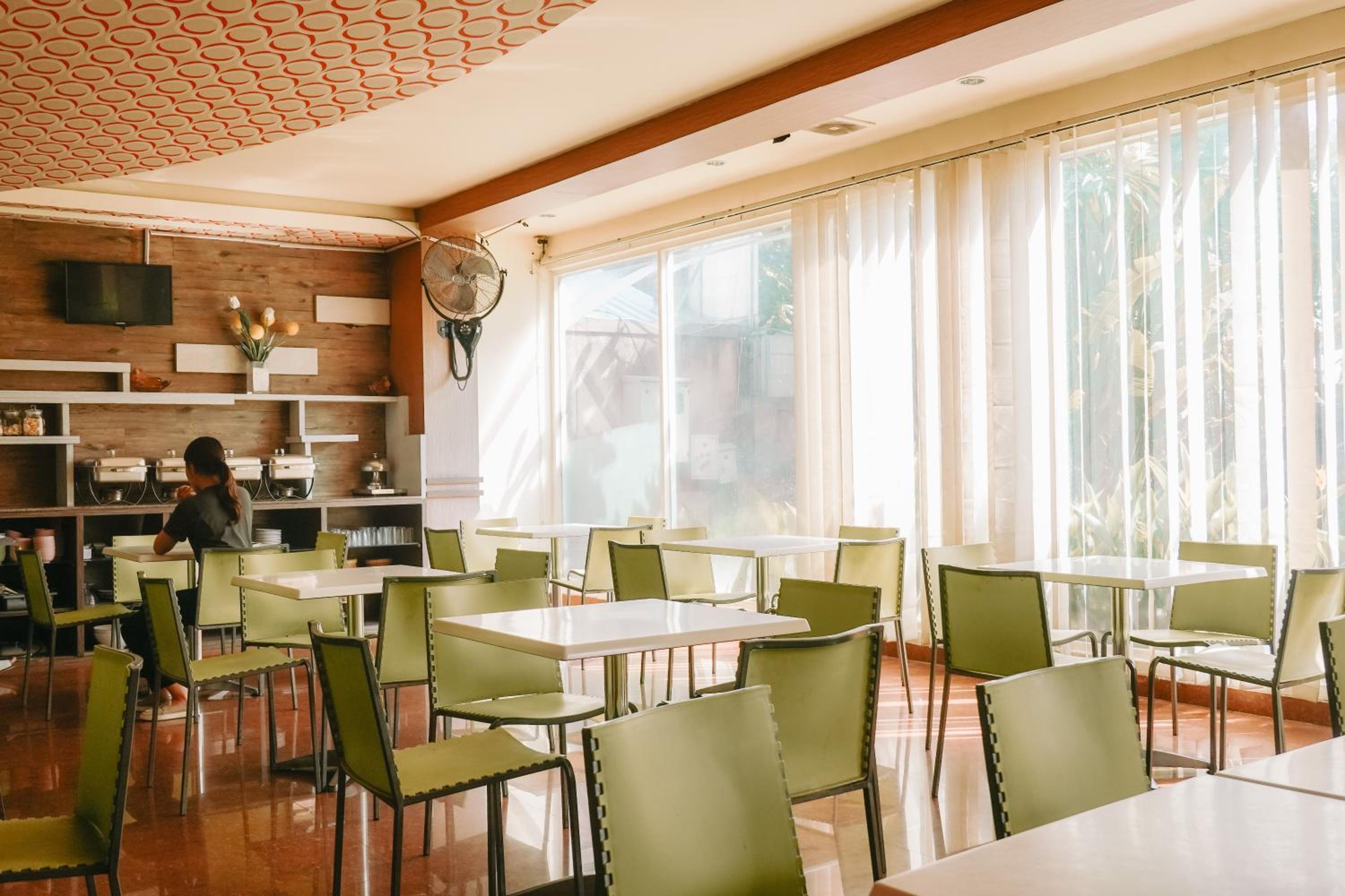 Restaurant-cafeteria