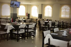 thumbnail: Restaurant