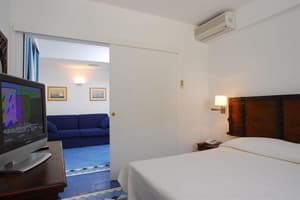 thumbnail: General view
