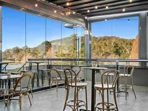 thumbnail: Bar (on property)