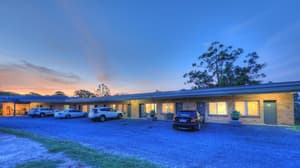 thumbnail: Exterior