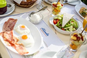 thumbnail: Breakfast meal