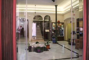 thumbnail: Interior entrance