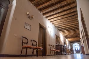 thumbnail: Interior detail