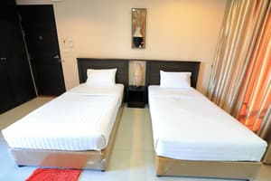thumbnail: Room