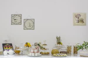 thumbnail: Breakfast area