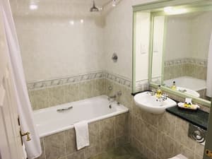 thumbnail: Bathroom