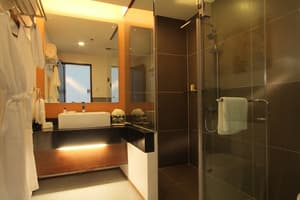 thumbnail: Bathroom