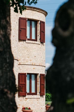 thumbnail: Front of property