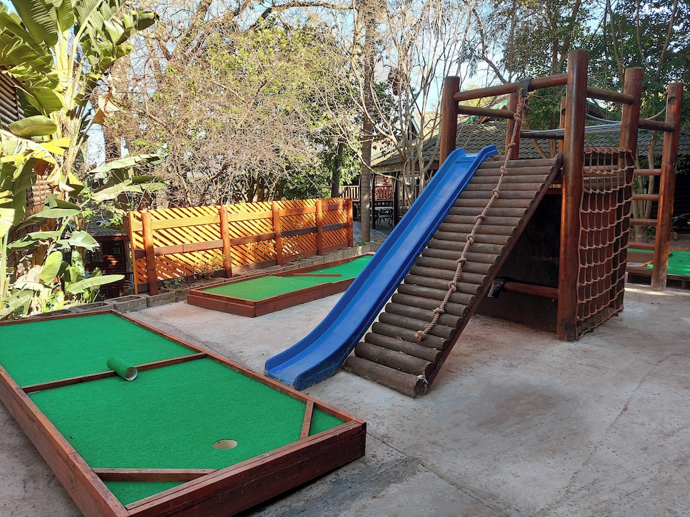 Children's play area - outdoor