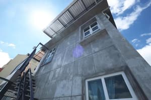 thumbnail: Exterior