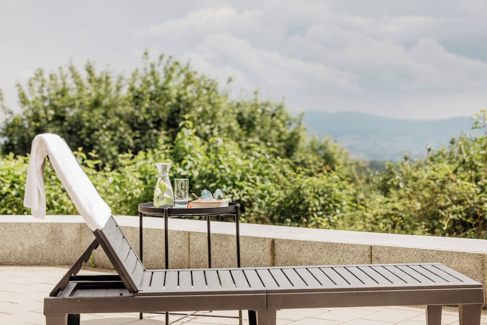 Sundeck