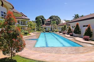 thumbnail: Exercise/lap pool