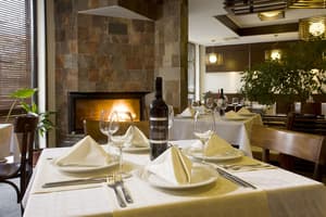thumbnail: Restaurant