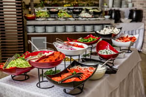 thumbnail: Buffet