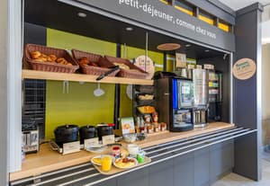 thumbnail: Breakfast buffet