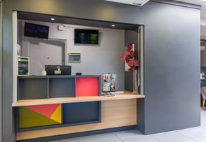 thumbnail: Reception