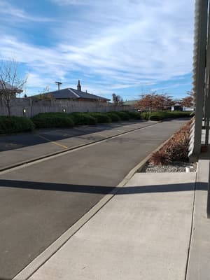 thumbnail: Parking