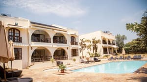 thumbnail: Exterior
