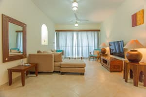thumbnail: Living area