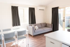 thumbnail: Living area