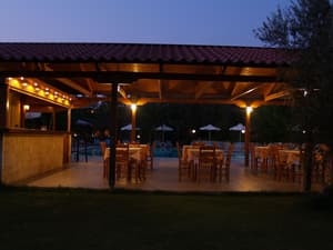 thumbnail: Restaurant