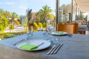 thumbnail: Restaurant