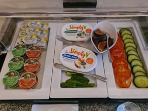 thumbnail: Breakfast buffet
