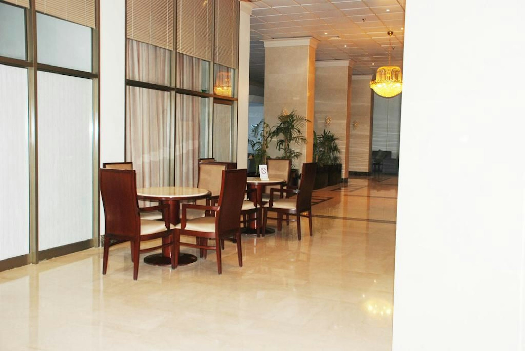 Restaurant-cafeteria