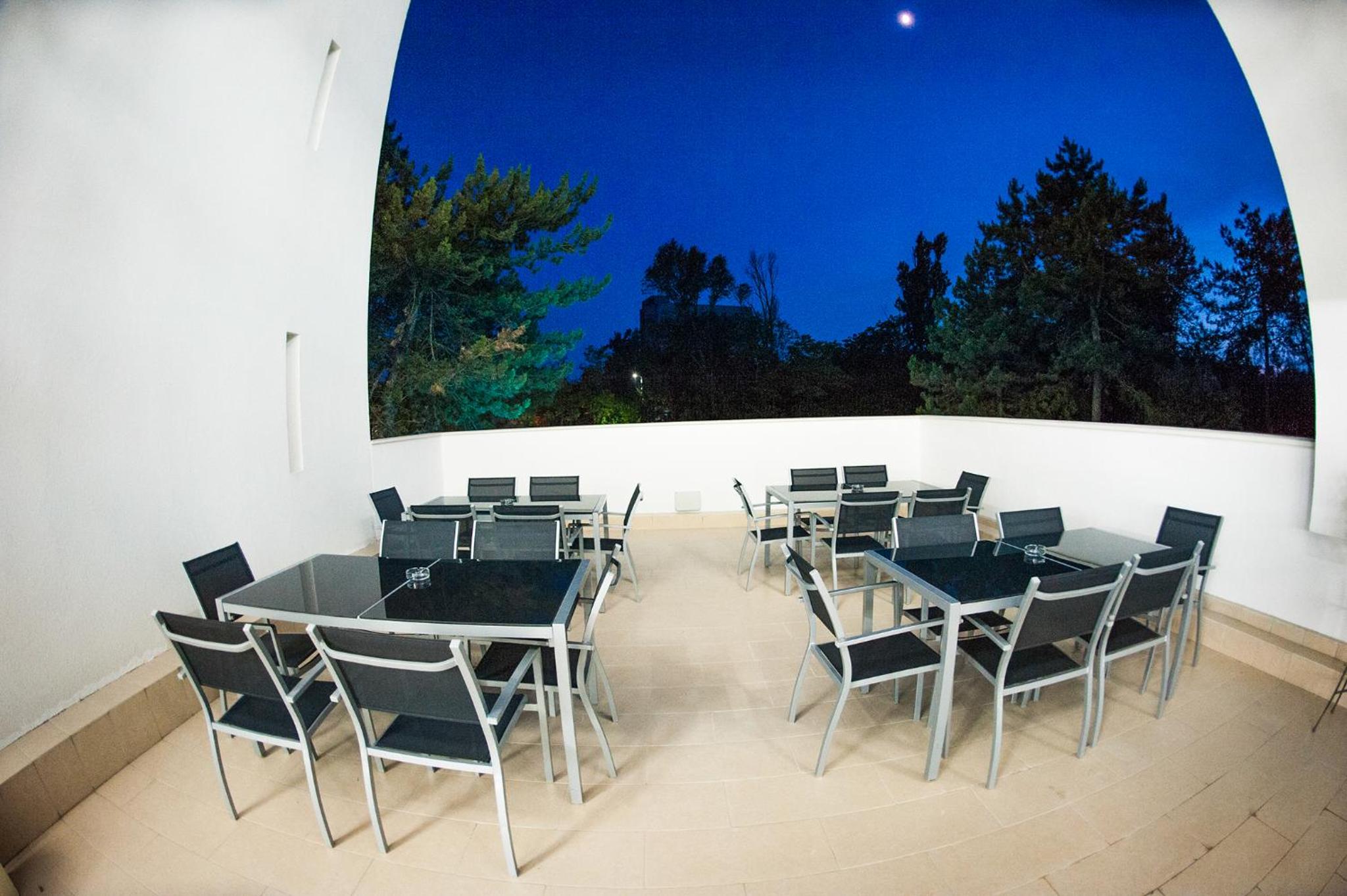 Restaurant-cafeteria