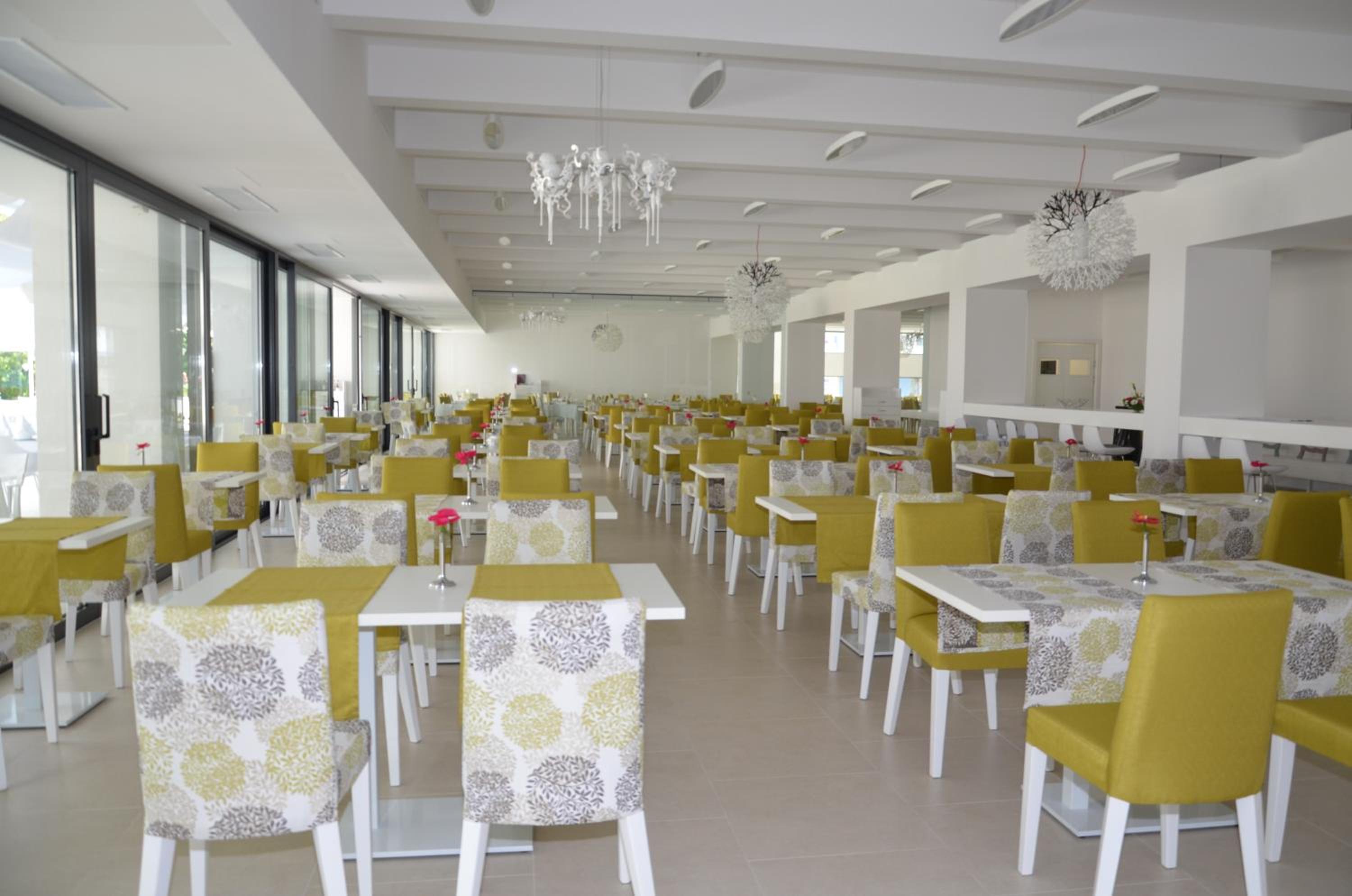 Restaurant-cafeteria