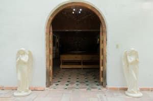 thumbnail: 490392511.jpg