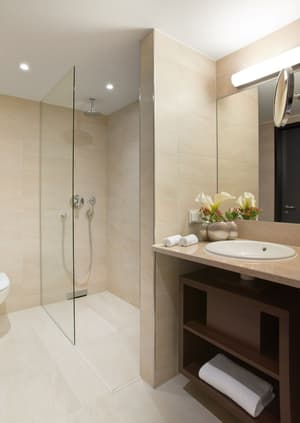 thumbnail: Bathroom shower