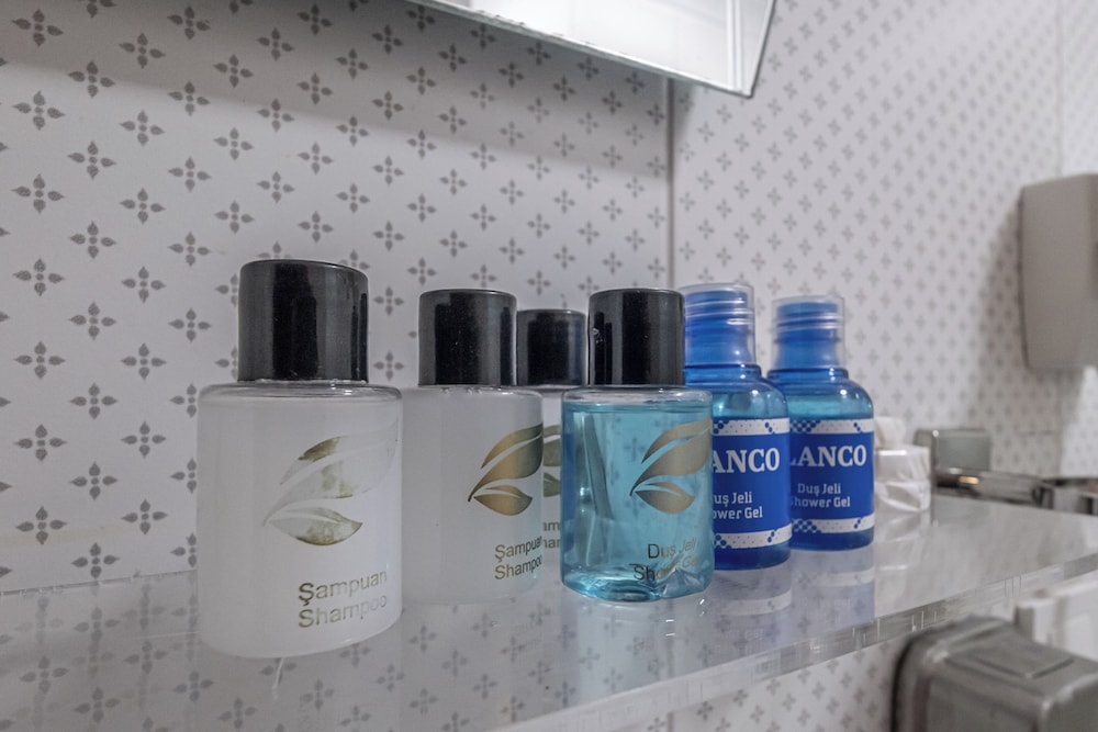 Bathroom amenities