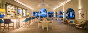 thumbnail: Bar (on property)