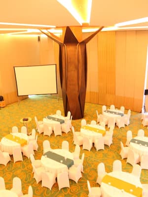 thumbnail: Ballroom