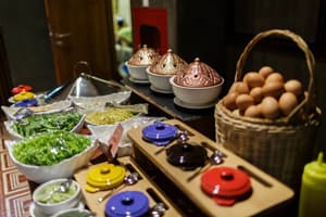 thumbnail: Breakfast area