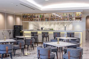 thumbnail: Bar (on property)