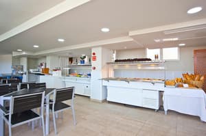 thumbnail: Bar (on property)