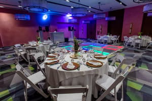 thumbnail: Banquet hall