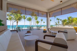 thumbnail: Beach bar