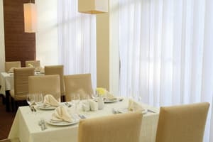 thumbnail: Dining