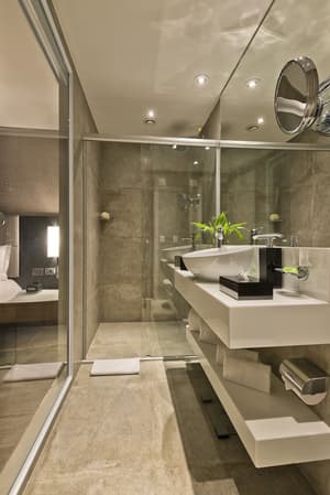 thumbnail: Bathroom
