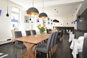 thumbnail: Breakfast area