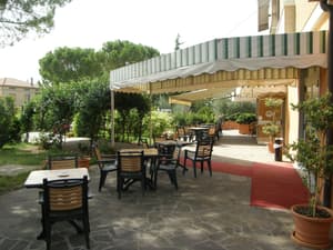 thumbnail: Terrace/patio