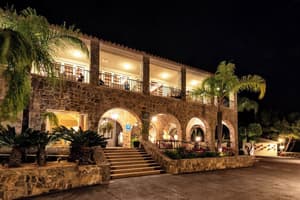thumbnail: Exterior