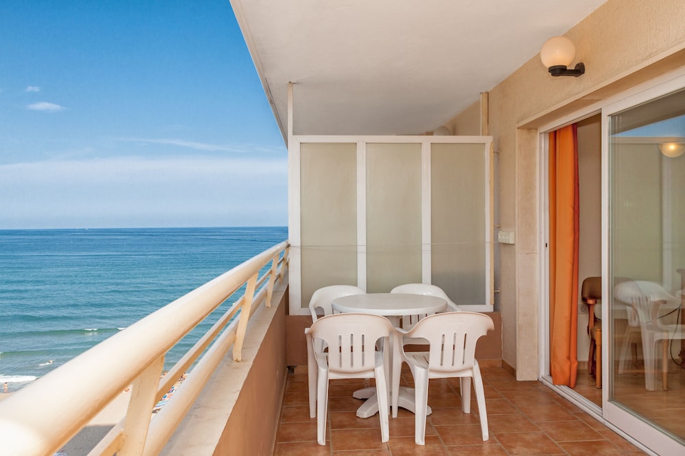 Beach/ocean view