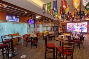 thumbnail: Bar (on property)