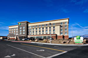 thumbnail: Exterior